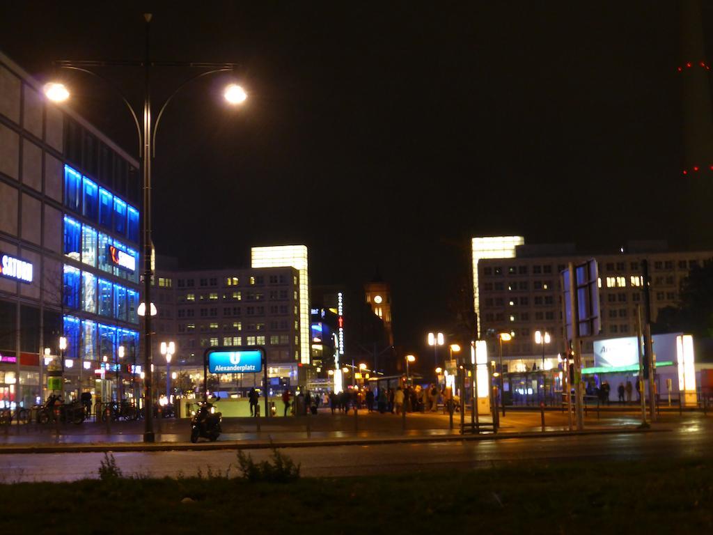 Apartments Dahlie & Nelke Berlin Exteriör bild